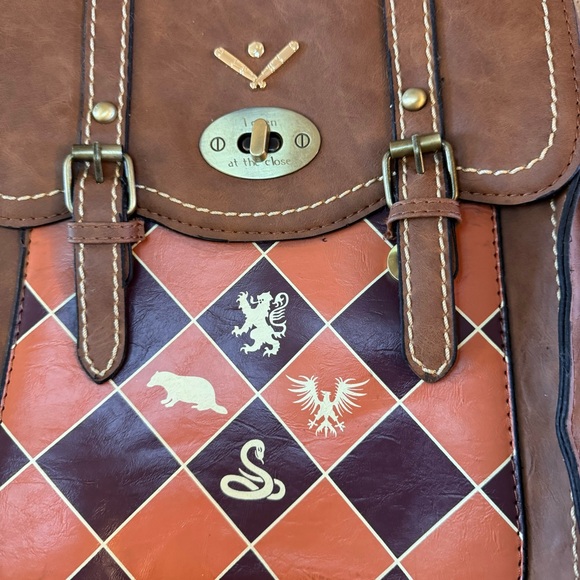 Harry Potter Quidditch Backpack Purse Satchel Litjoy Brand New Wizarding World - Picture 2 of 12